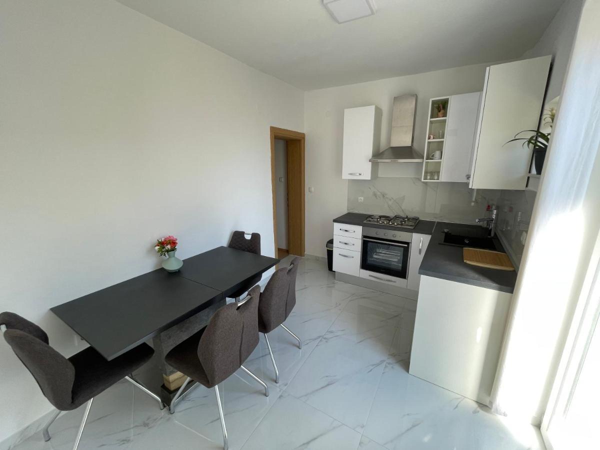 Apartmani Jasminka Водице Екстер'єр фото